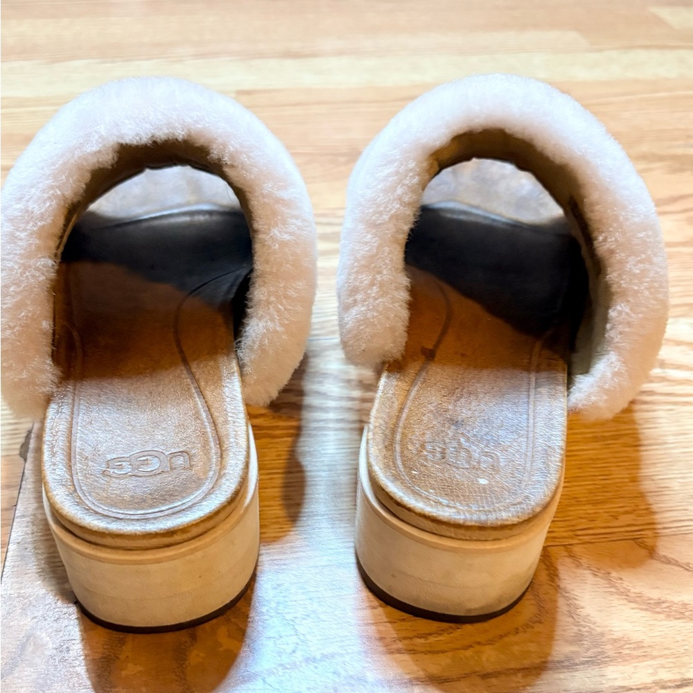 UGG Women's Pale Pink Furry Slippers Size 8.5 - Picture 2 of 13